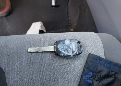 2009 Honda Accord 2.4 Lx z USA, uszkodzony, nr VIN 1HGCP26369A012880